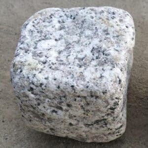 Pflasterstein aus Granit, getrommelt